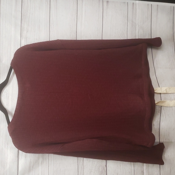 NWT Womens Cropped Sweater - Picture 4 of 4